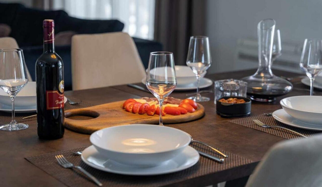 Moderne Villa mit Extra-Grundstück - Tinjan, Region Istrien