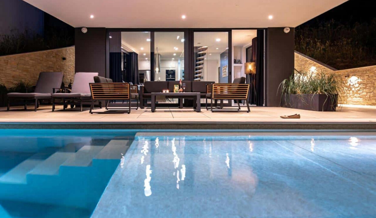 Moderne Villa mit Meerblick auf der Insel Ugljan