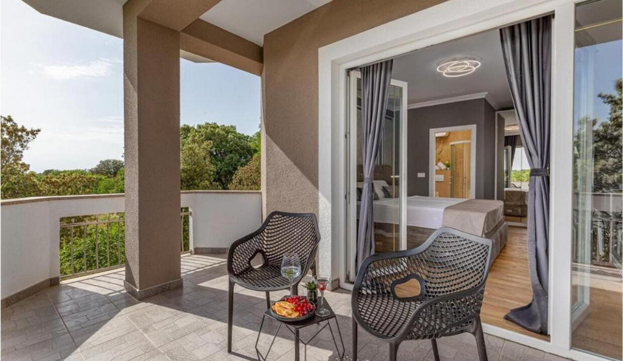 Zeitgenössisches Haus Zaton