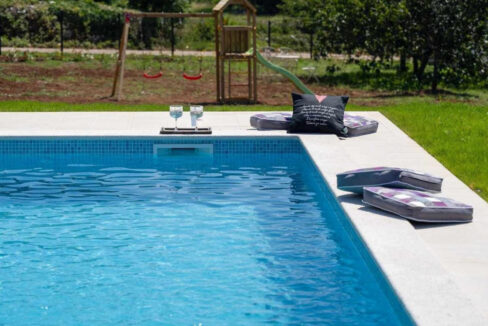 Moderne Villa mit Extra-Grundstück - Tinjan, Region Istrien