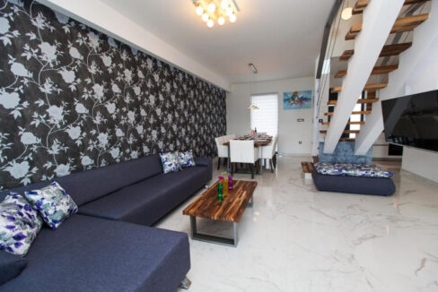 Villa im geometrischen Stil mit atemberaubendem Blick - Crikvenica