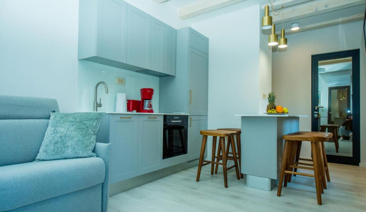 Rustikale Doppelhaushälfte - Kastel Luksic