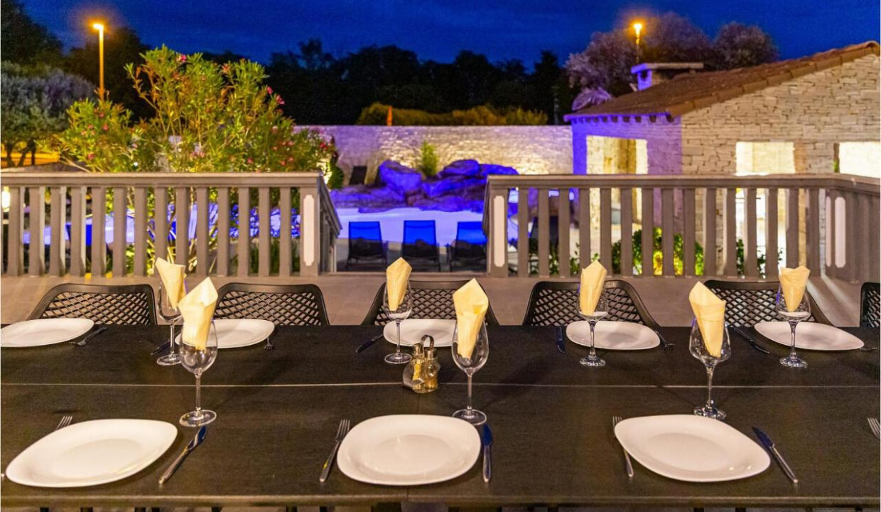 Zeitgenössisches Haus Zaton