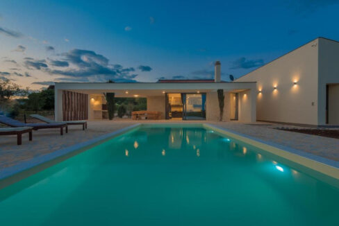 Anspruchsvolle moderne Villa mit fantastischem Blick - Region Zadar