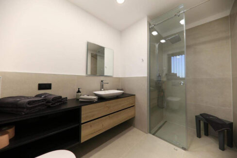 Neue Villa mit Meerblick auf Ugljan