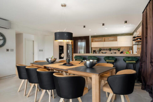 Neue moderne Villa mit traditionellem Charakter - Labin, Istra