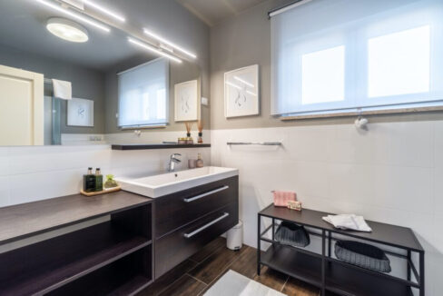 Villa im minimalistischen Stil - Novigrad, Istrien