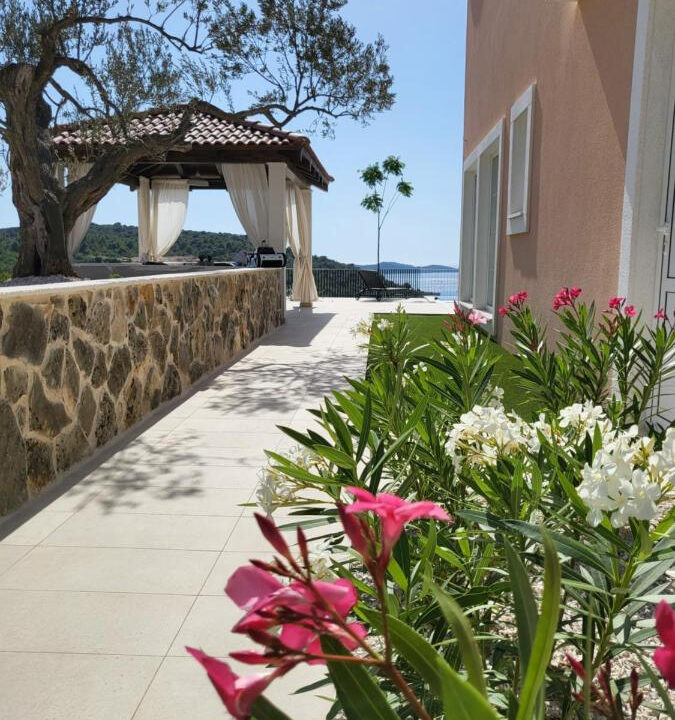 Atemberaubendes Haus Razanj