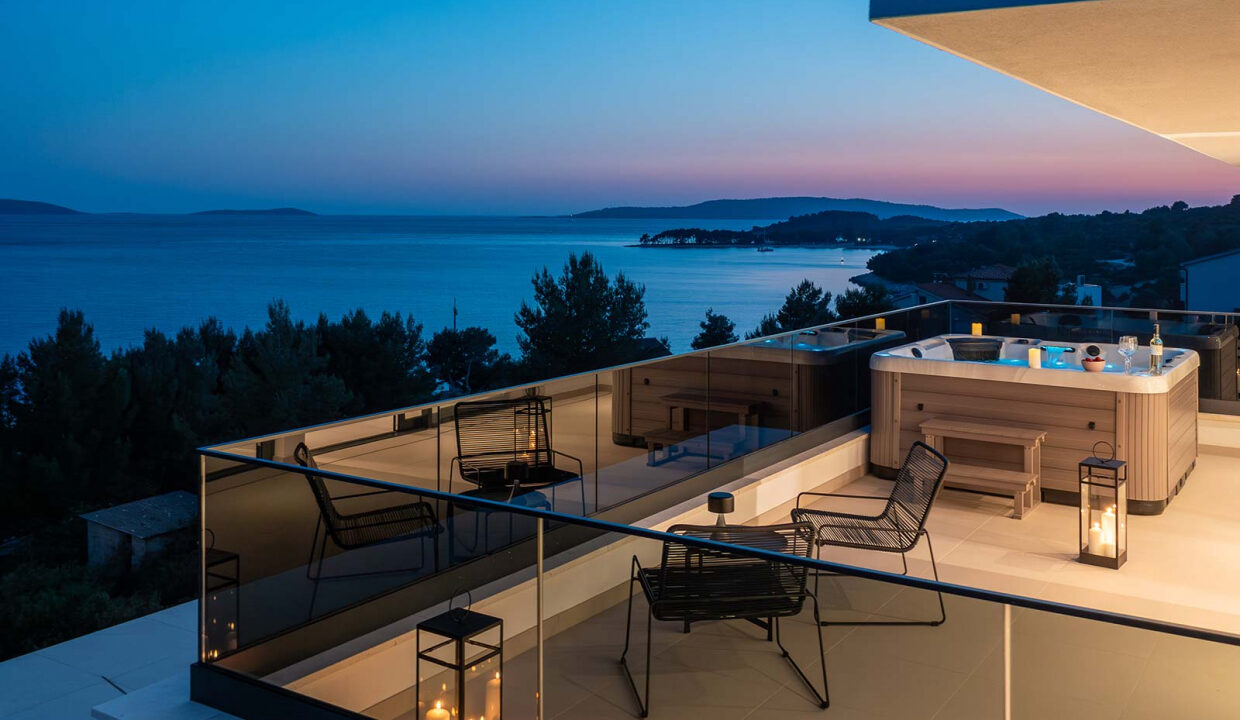 Exklusive Villa mit Meerblick Okrug Gornji