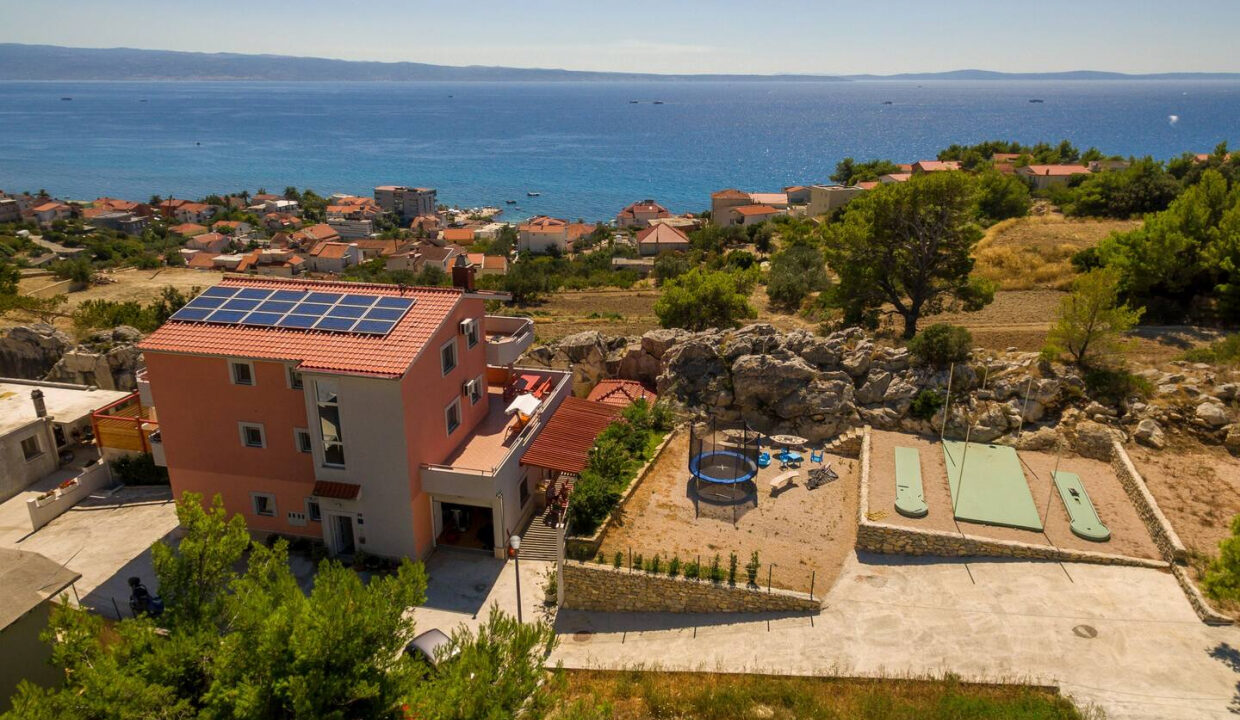 Ferienhaus Podstrana