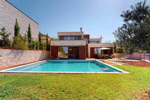 Spaciuos Villa Primošten