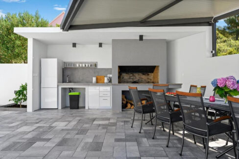 Neues Ferienhaus in der Nähe von Sibenik