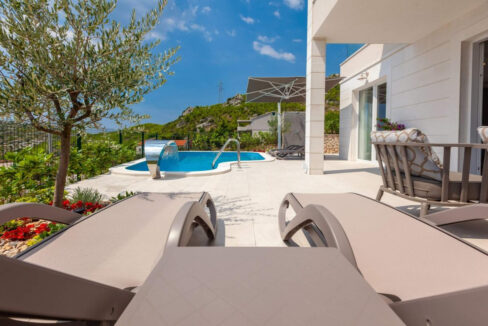 Super Haus mit Meerblick in Makarska