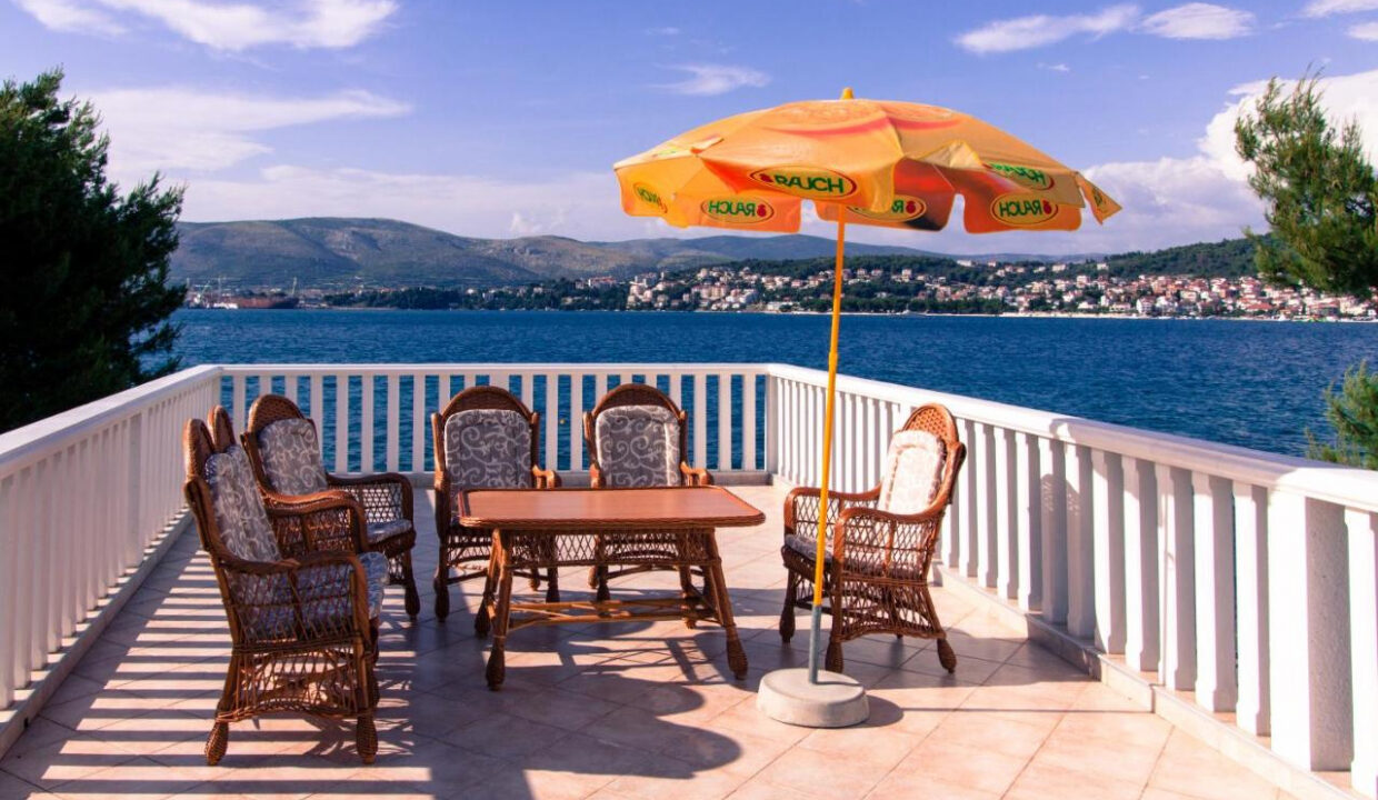 Haus am Meer bei Trogir