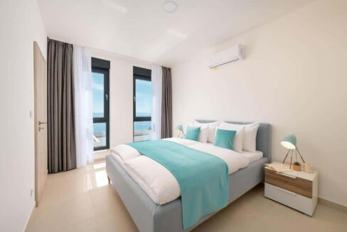 Modernes Haus mit Meerblick in Makarska