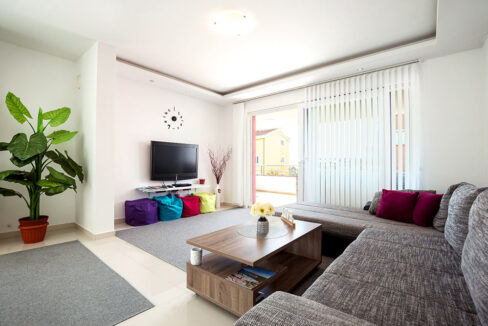 Zweistöckiges modernes Haus - Nin, Region Zadar