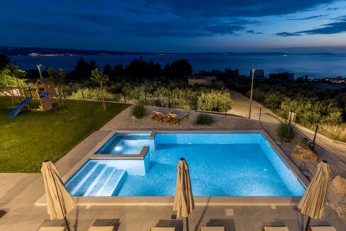 Neues Meerblick-Ferienhaus Podstrana