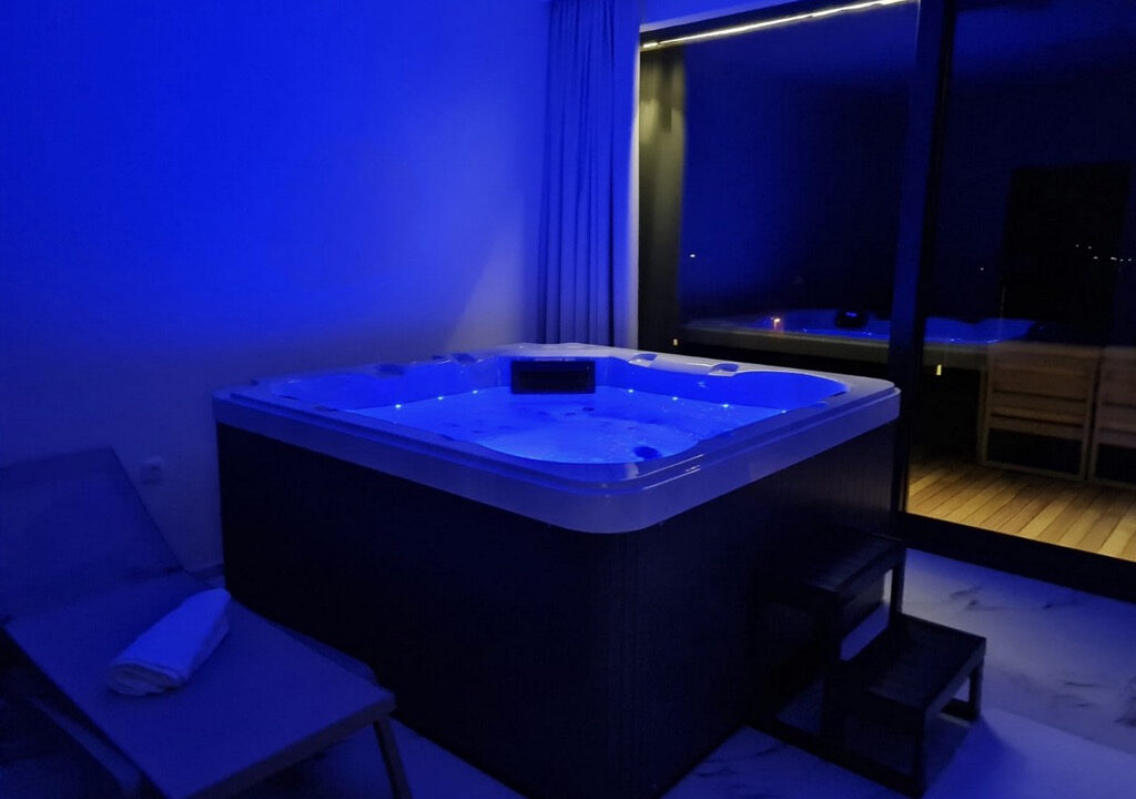 Neue moderne Villa mit Meerblick in Rogoznica