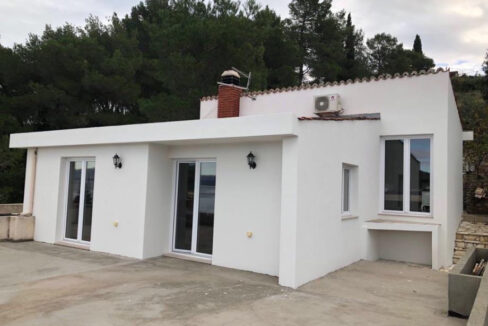 Haus am Meer auf der Insel Šolta