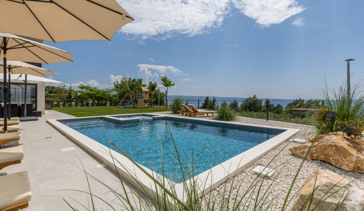 Neues Meerblick-Ferienhaus Podstrana