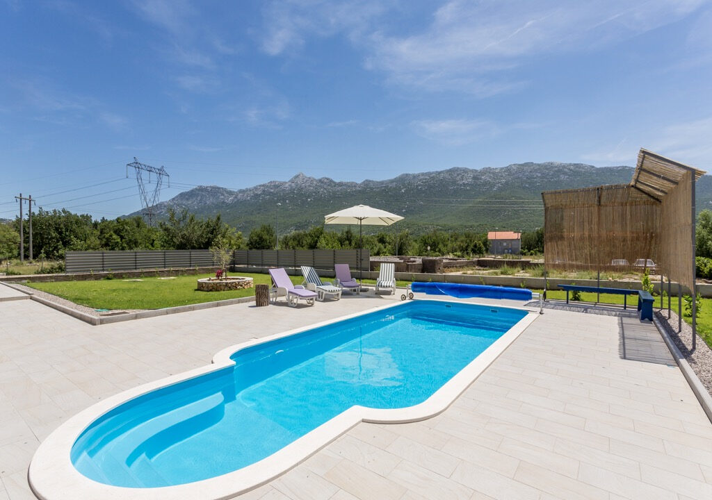 Atemberaubende moderne Villa - Region Split