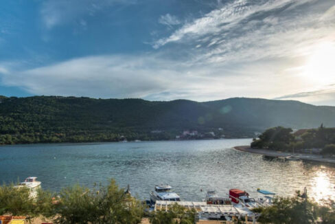 Haus am Wasser in Sibenik
