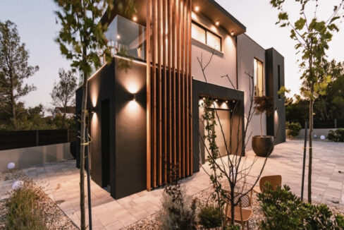 Neue moderne Villa in Sibenik