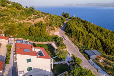 Steinhaus mit Meerblick in Omis