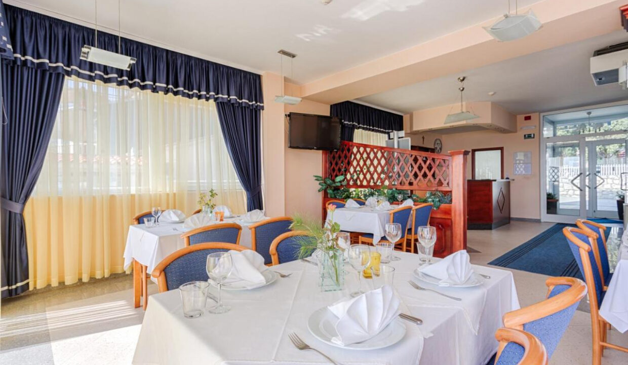 Elegantes Hotel mit Meerblick - Trogir