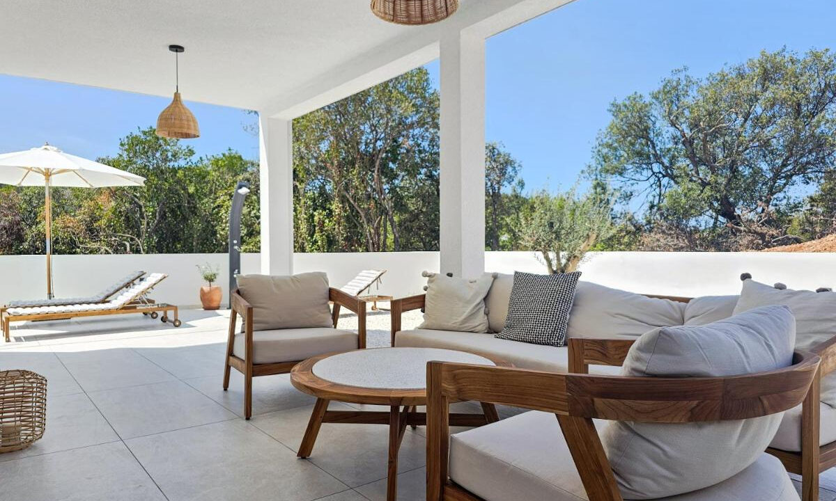 2 Stilvolle Häuser Dugi Otok