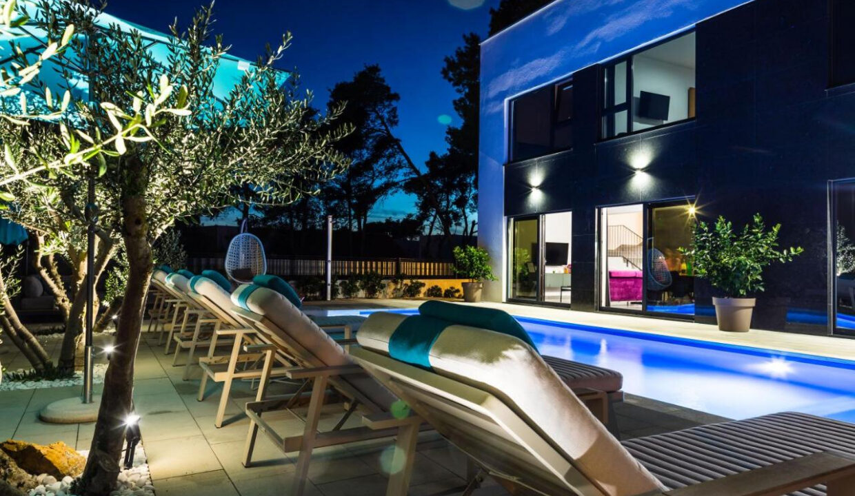 Charmante Villa Vir Island