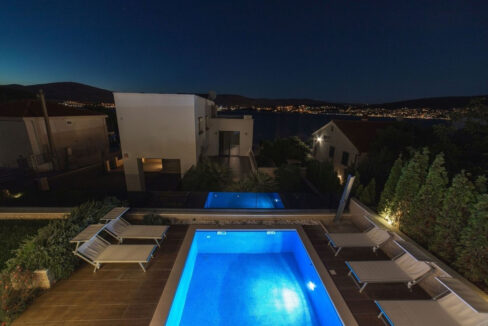 Städtische Villa auf einer bezaubernden Insel Ciovo, Region Split