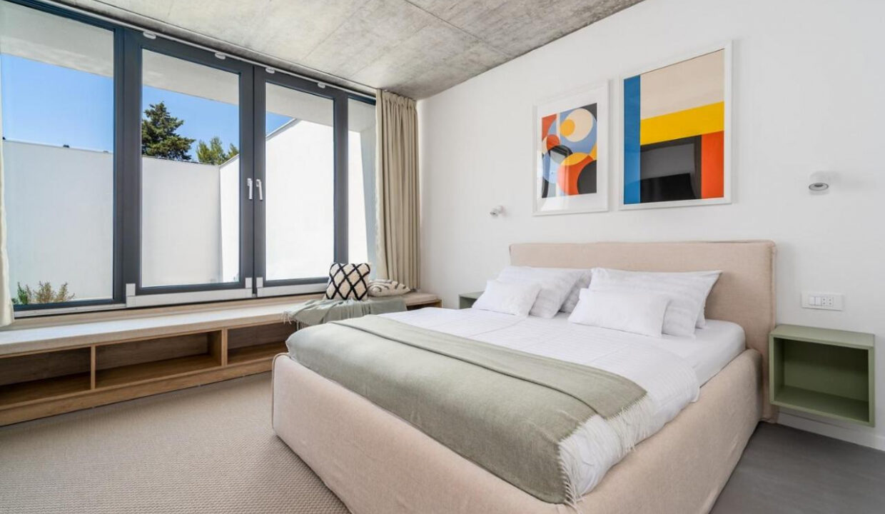 Erstaunliche neue Villa auf der Insel Brac