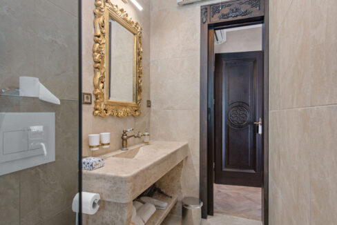 Exklusive Villa direkt am Meer in Vodice