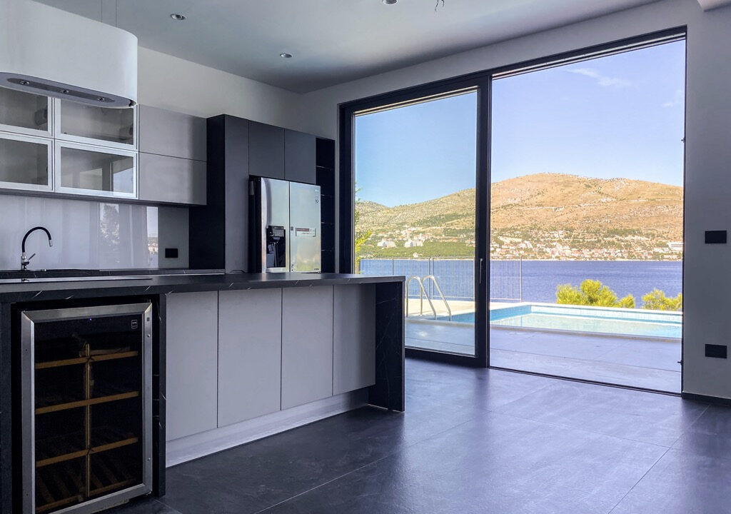 Erstaunliche Villa direkt am Meer auf Ciovo