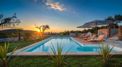 Tropisch anmutende Villa in der Nähe des Nationalparks Krka