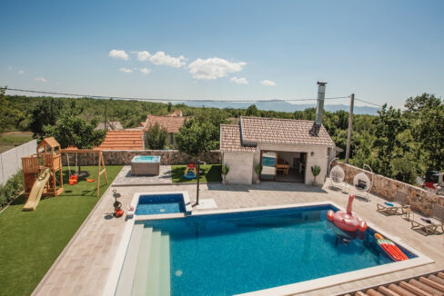 Atemberaubende Rustikale Villa - Imotski Gebiet