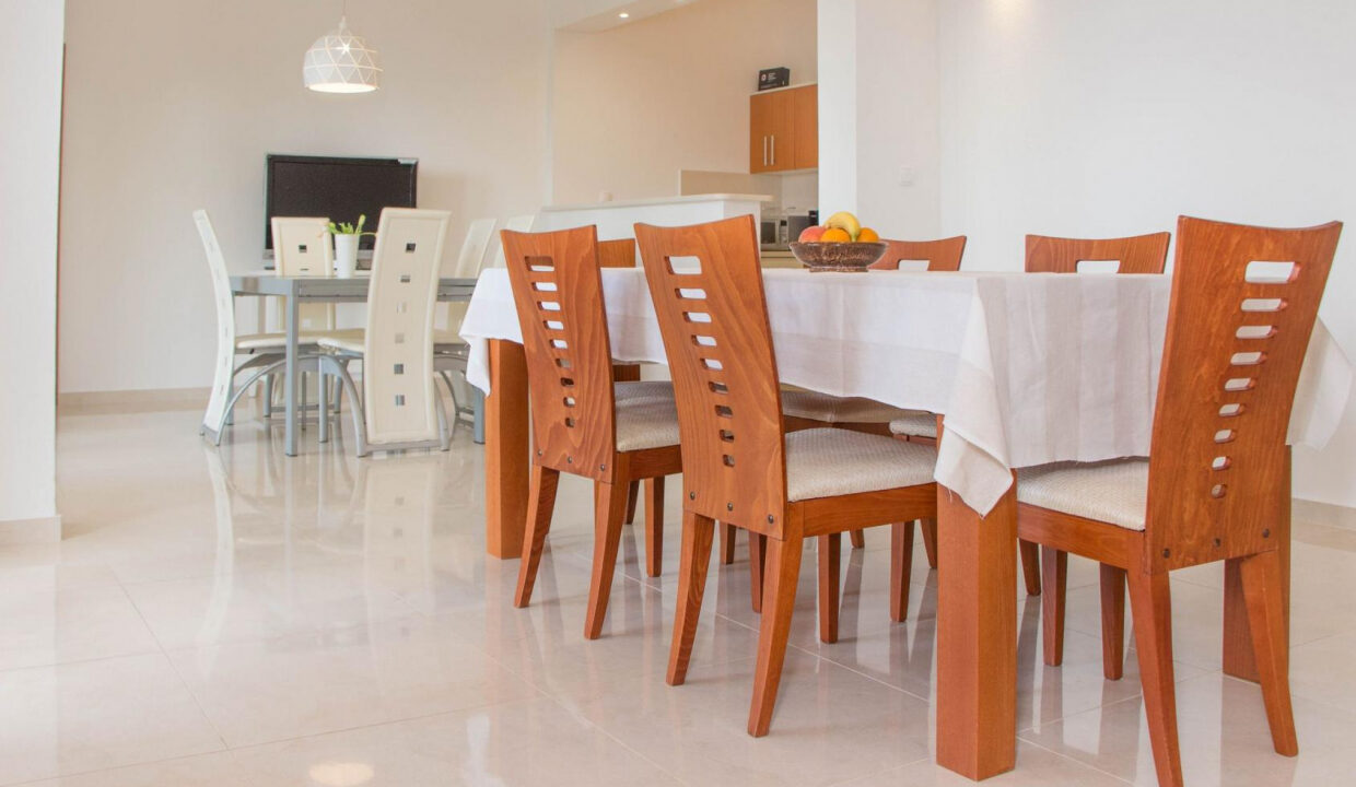 Villa am Meer auf der Insel Bra?