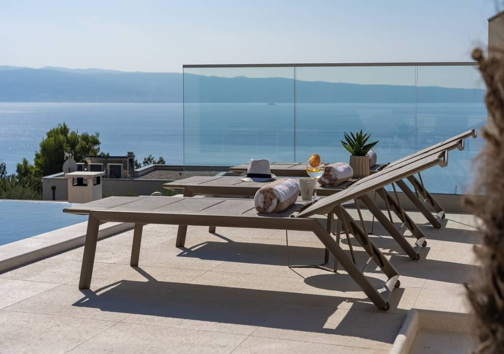 Moderne Villa in Split, Podstrana