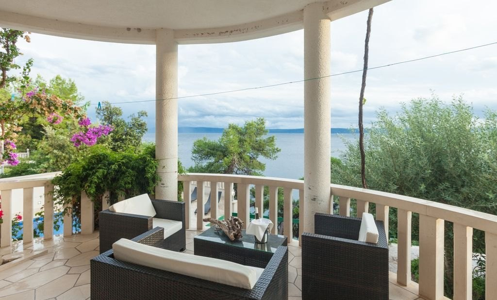 Villa am Meer auf der Insel Bra?