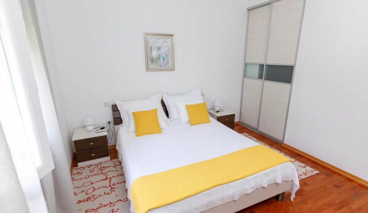 Haus mit Meerblick in Kastel Sucurac