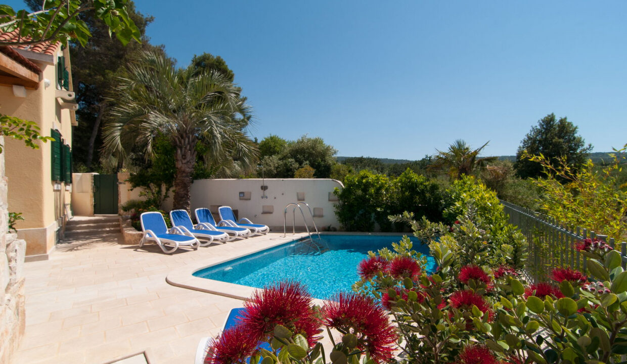 Haus am Strand auf der Insel Brac