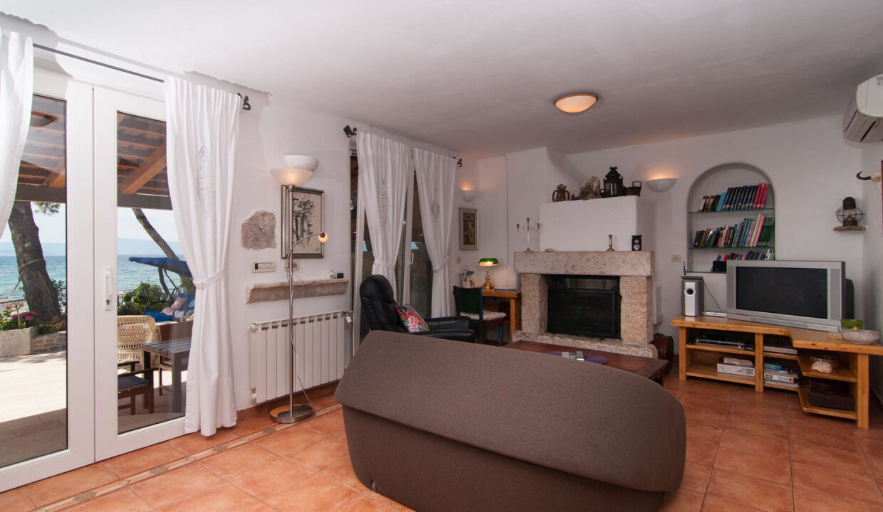 Haus am Strand auf der Insel Brac