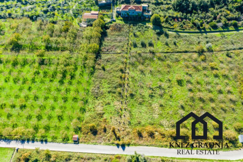 Erstaunliche handgefertigte Steinvilla auf der Insel Sipan