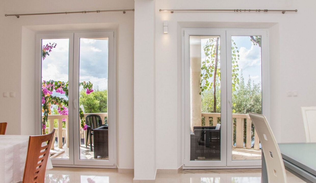 Villa am Meer auf der Insel Bra?