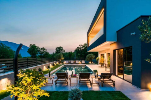 Modernes Haus bei Makarska