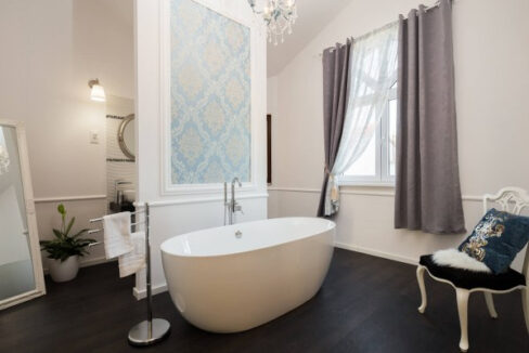 Tropisch anmutende Villa in der Nähe des Nationalparks Krka