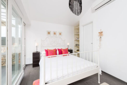 Steinvilla im Kolonialstil - Drvenik Mali, Split