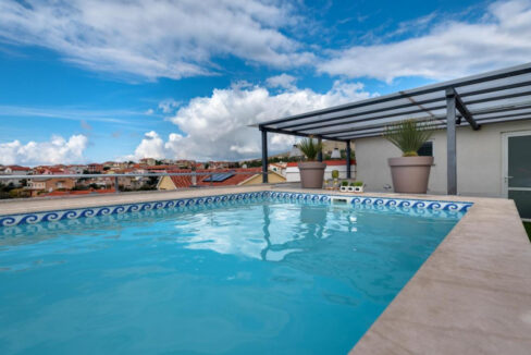 Haus am Wasser in Sibenik