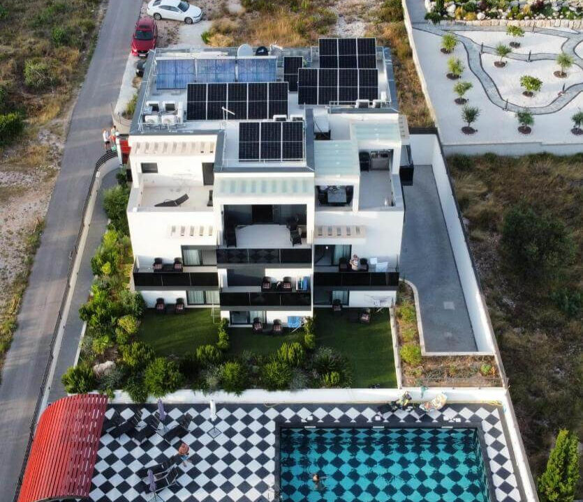 Modernes Gebäude Rogoznica